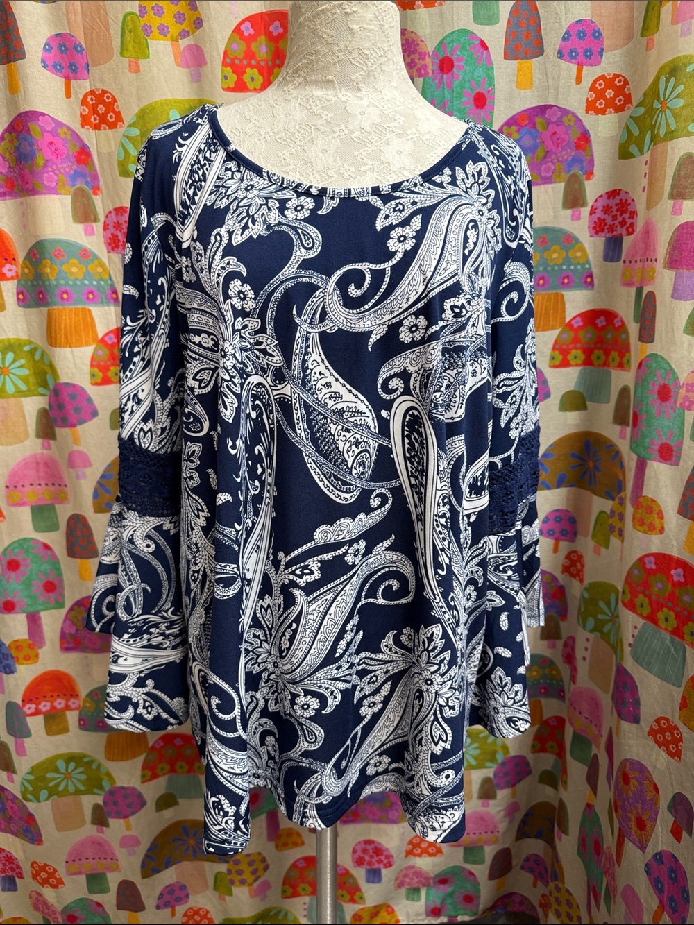 Roommates 3/4 Sleeve Paisley Blouse. 2X